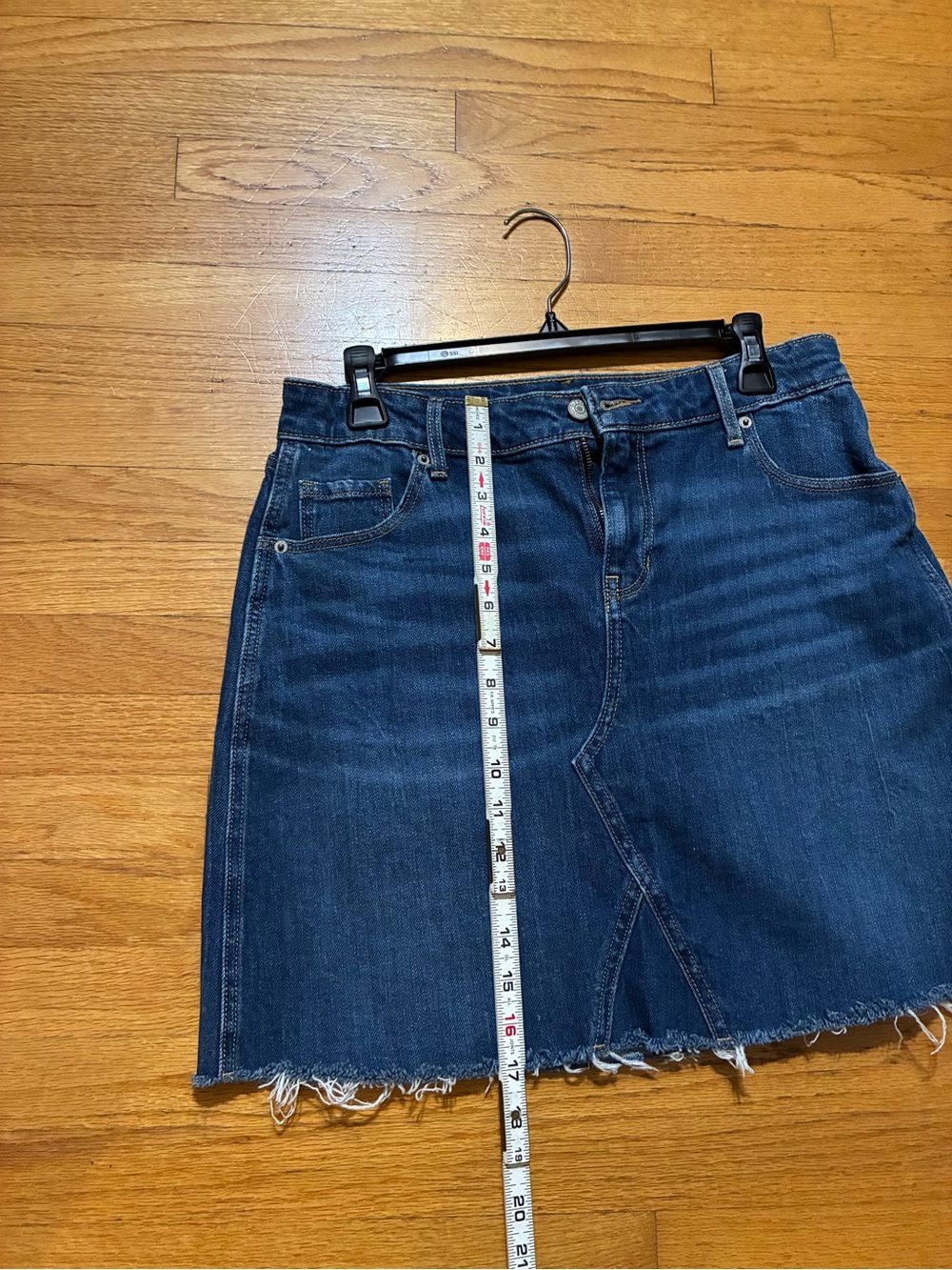 Classic Medium Dark Blue Denim Mini Skirt - Old navy size 6